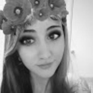 Meet your Posher, Deanna